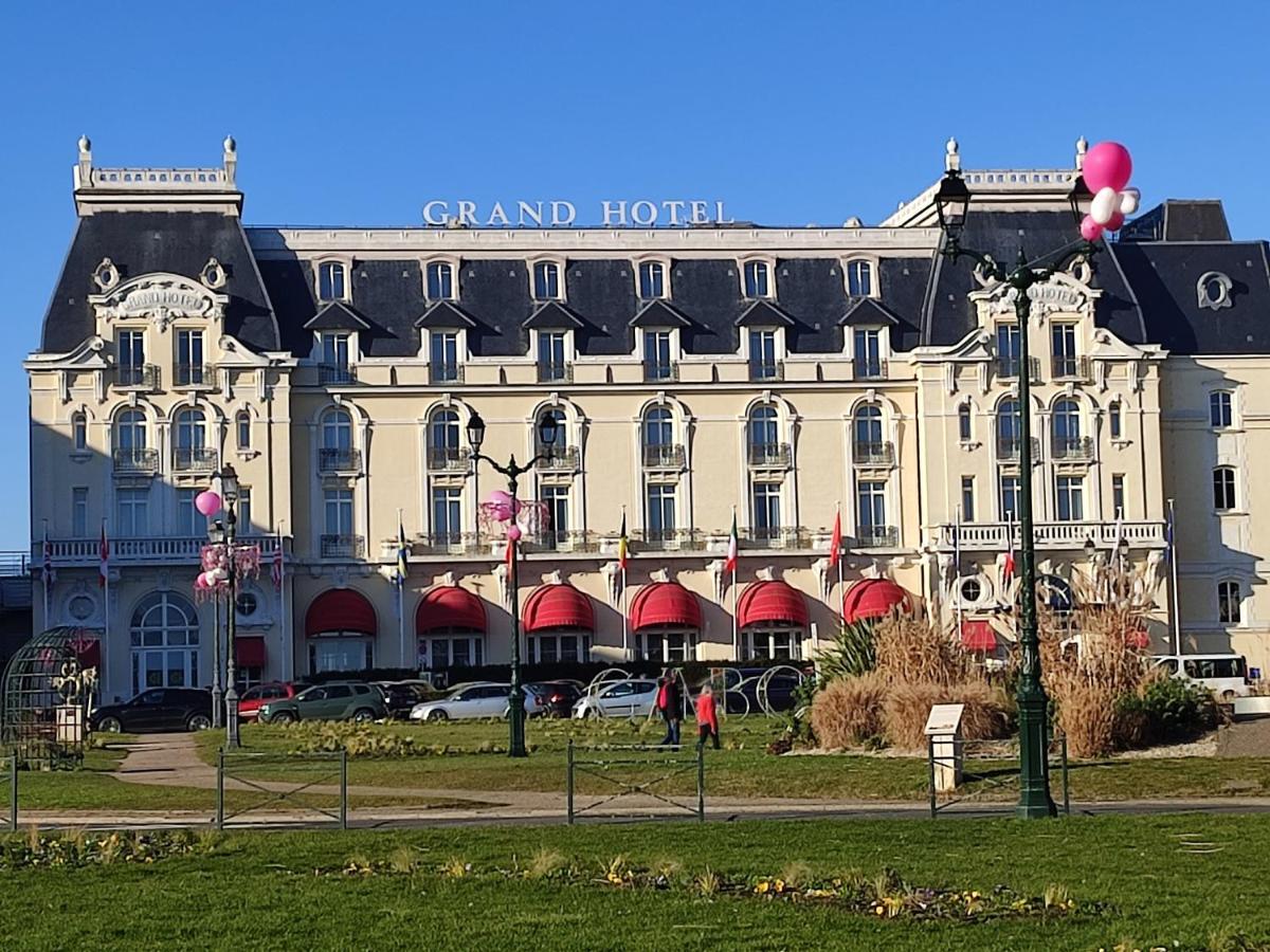 Un Nid D ' Amour Cabourg Zewnętrze zdjęcie