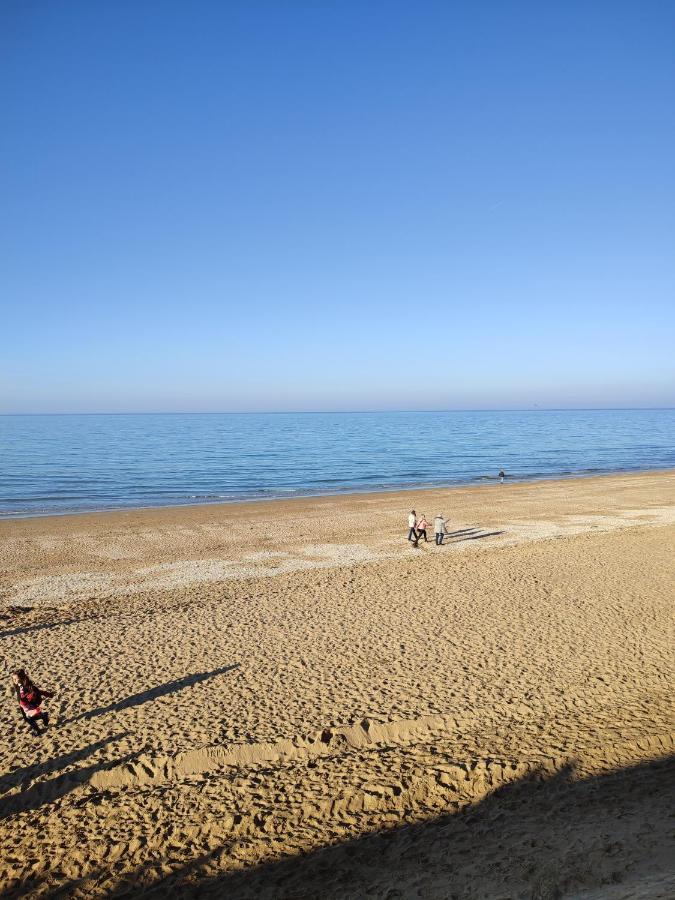 Un Nid D ' Amour Cabourg Zewnętrze zdjęcie